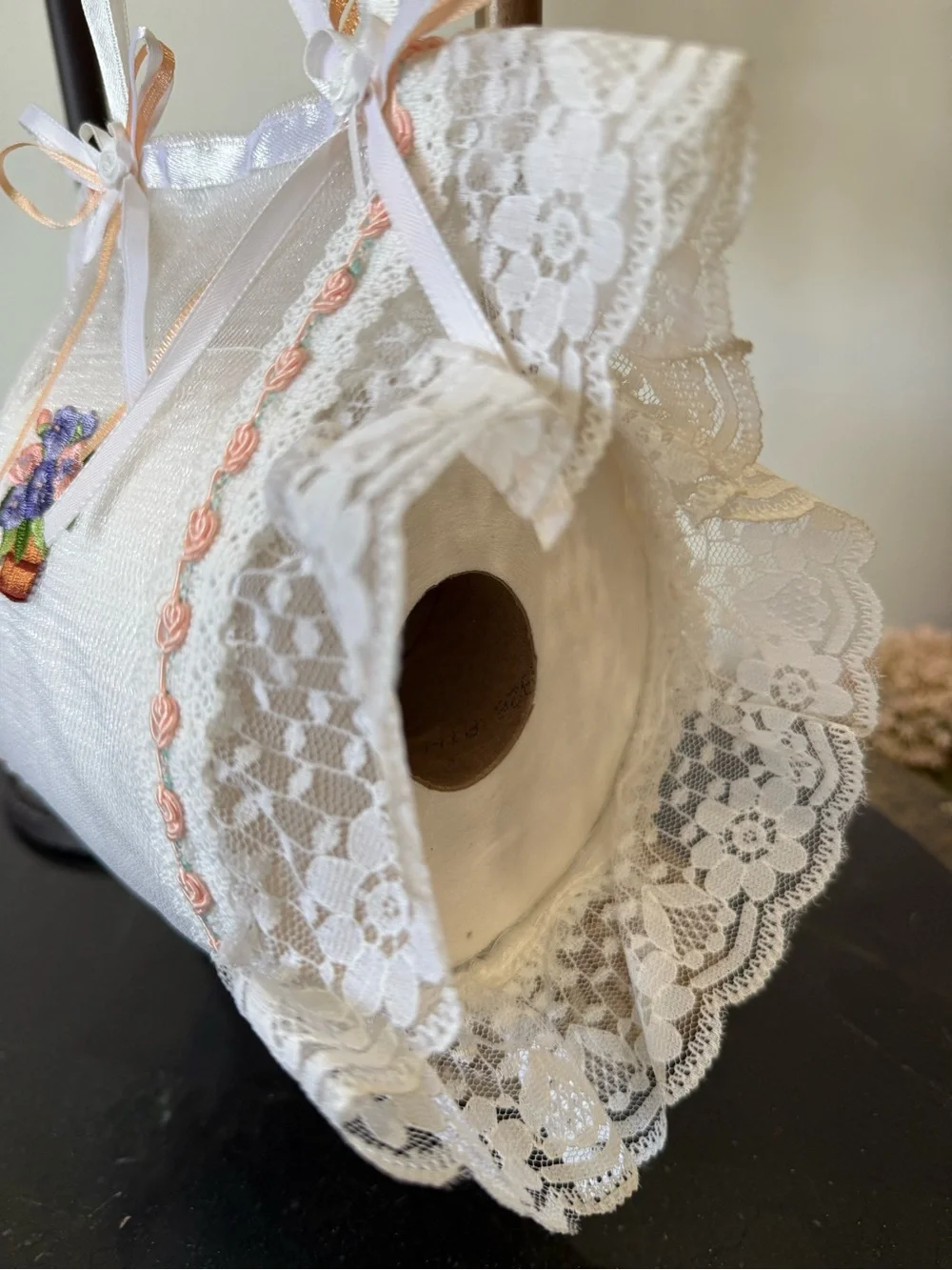 💐 Hand Crafted White and Pink Lace Hand Towel & Spare Toilet Paper Sachet 💐